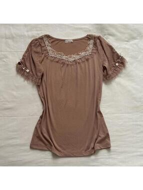 Axes Femme tan pink lace sleeve detail top with flower details